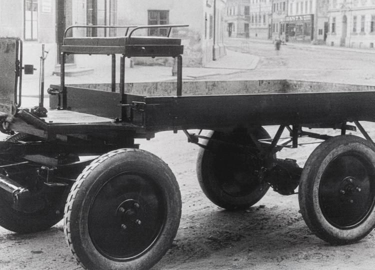 Archivfoto luftbereifte Kutsche