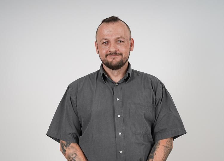 ANSPRECHPARTNER Robert Engljähringer